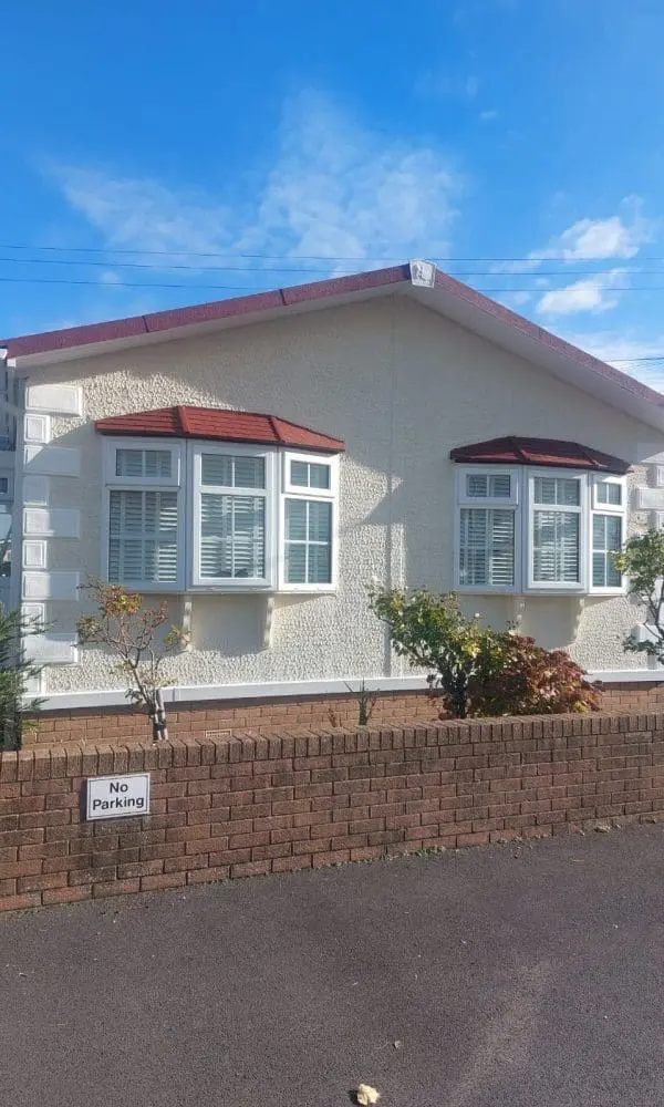 Park Home exterior painting