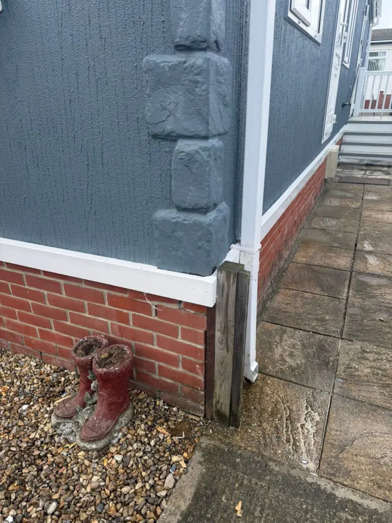 1st Choice Park Homes Rubberised Painting