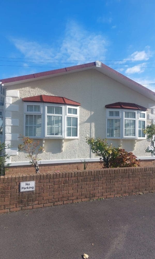 Park Home Services 2 Park Home exterior painting